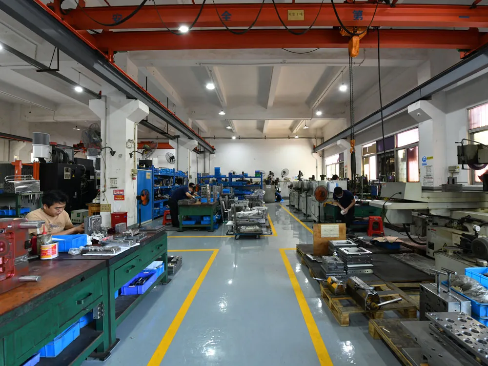 GBM Mold Engineering Team